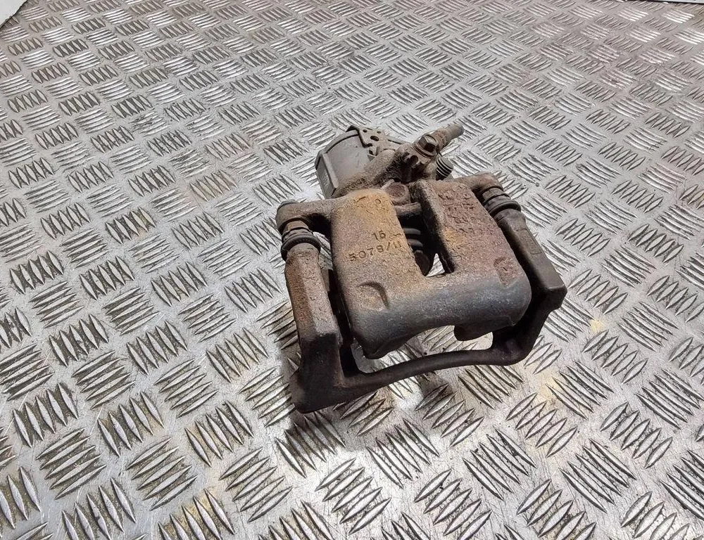 VOLKSWAGEN Passat B7 (2010-2015) Rear Left Brake Caliper 5078h 33718455