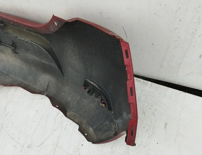 RENAULT 800 Series 1 generation (1986-1999) Środkowa część tylnego zderzaka 850221967r 28630457