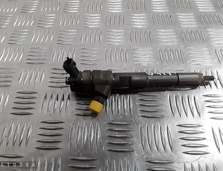 MERCEDES-BENZ G-Class W463 (1990-2024) Wtryskiwacz oleju 0445110652 32973870