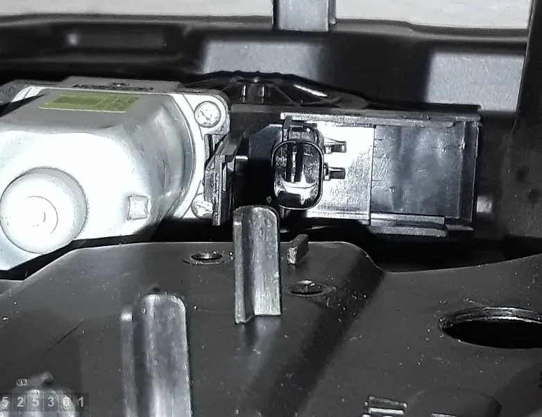 MERCEDES-BENZ G-Class W463 (1990-2024) Rear left door window lifter 55113615am 34984130