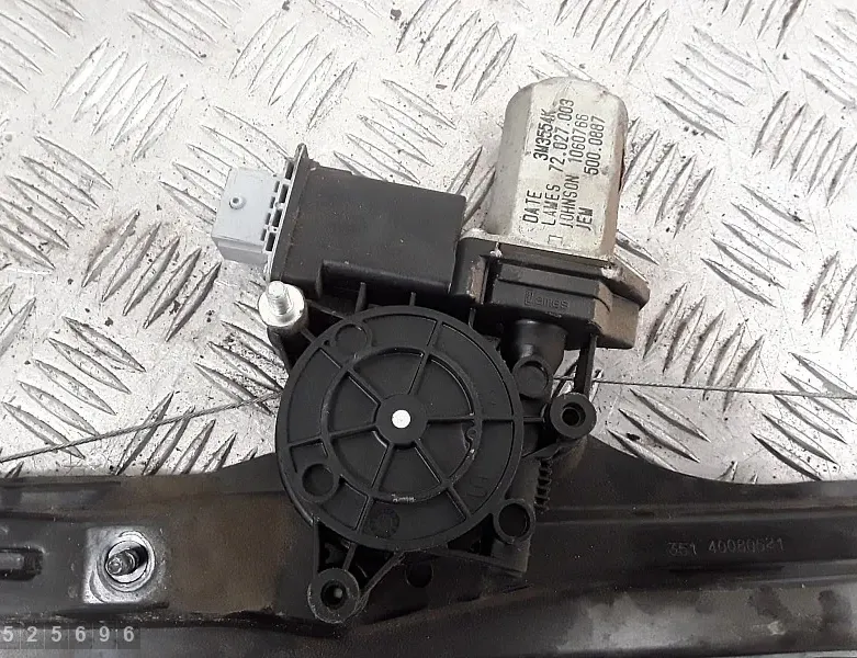 MERCEDES-BENZ G-Class W463 (1990-2024) Rear left door window lifter 40080521 35108322