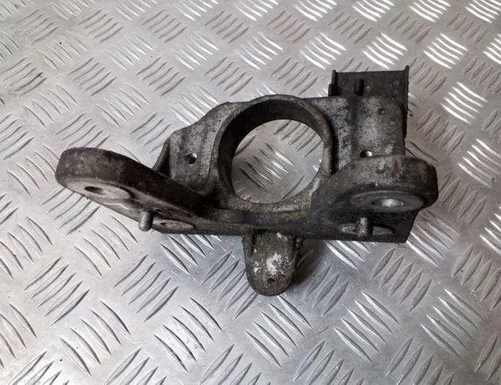 RENAULT Trafic 2 generation (2001-2015) Gearbox Mount Bracket 8200219372A 25140012