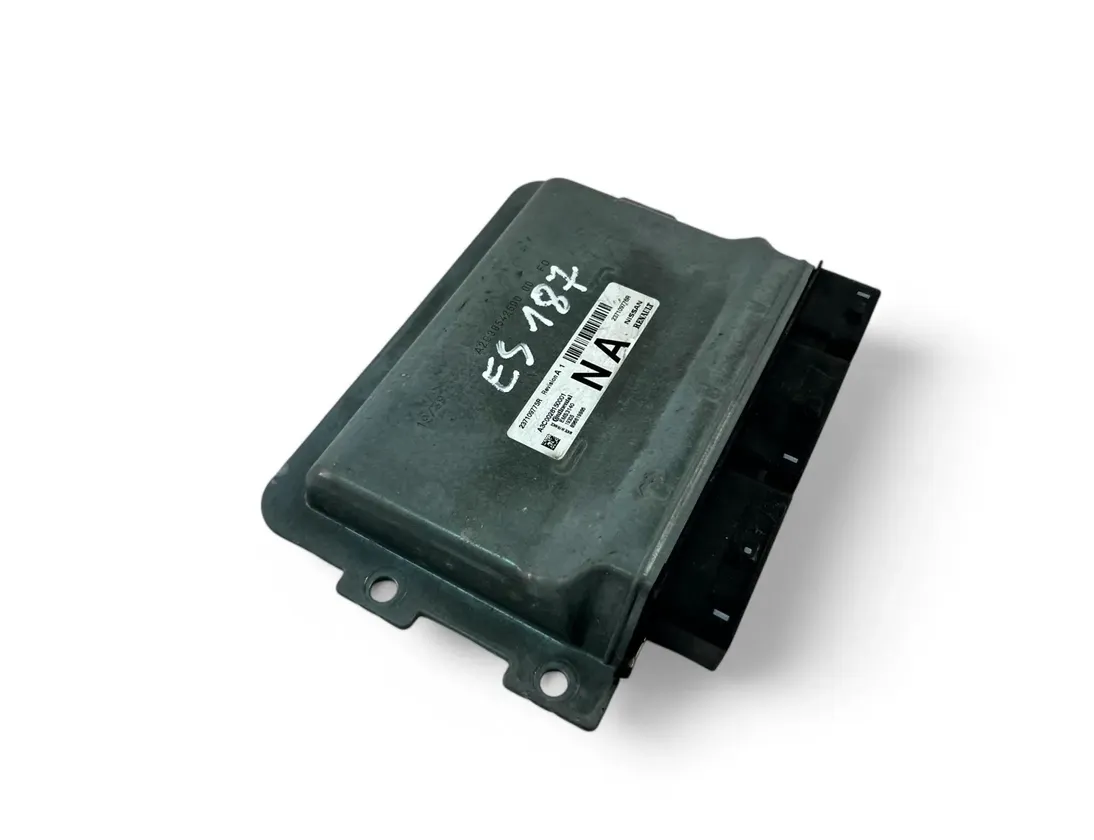 DACIA Logan 2 generation (2013-2020) Engine Control Unit ECU 237109776R,237109775R 29026184