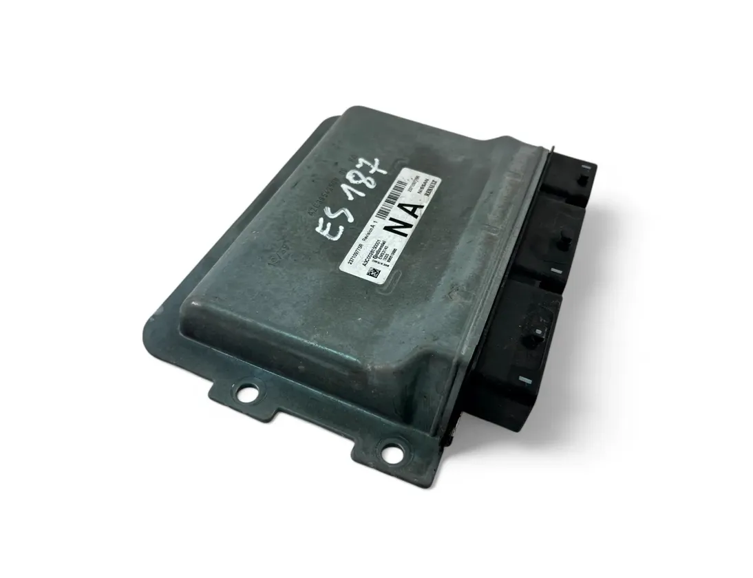 DACIA Logan 2 generation (2013-2020) Engine Control Unit ECU 237109776R,237109775R 29026184