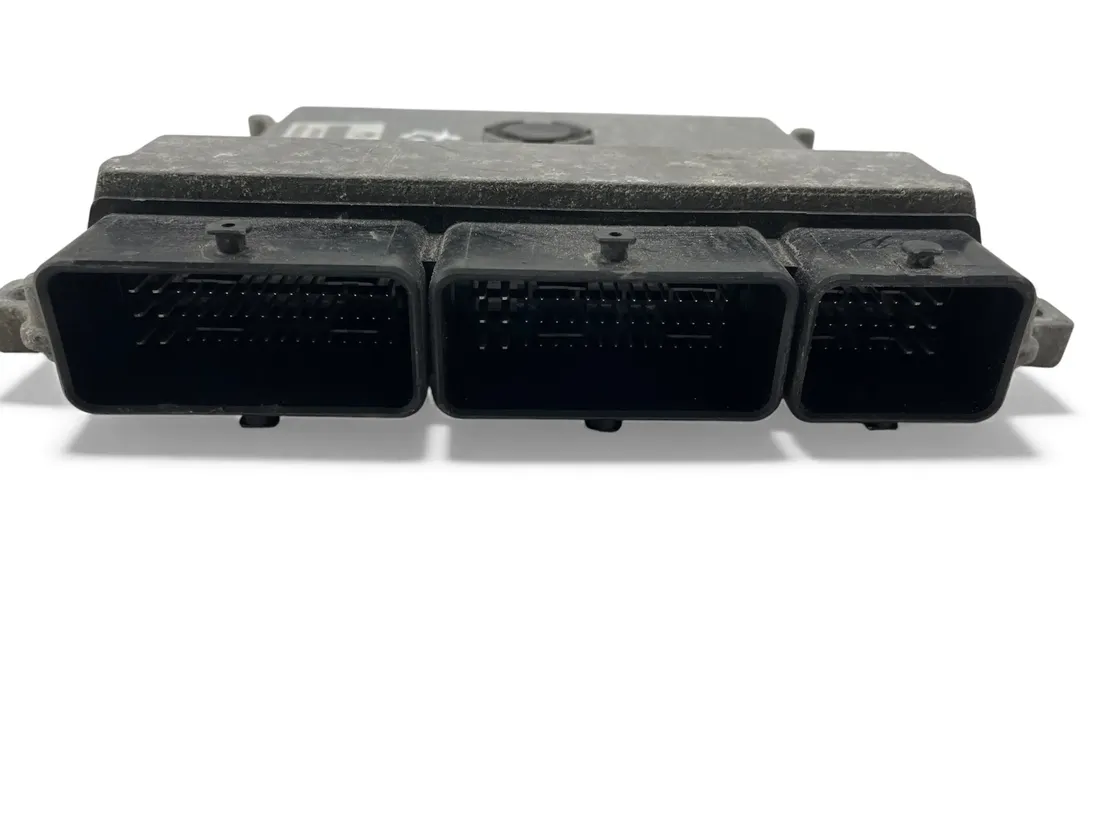 DACIA Sandero 2 generation (2013-2020) Engine Control Unit ECU 237103009R,237102803R 33077663