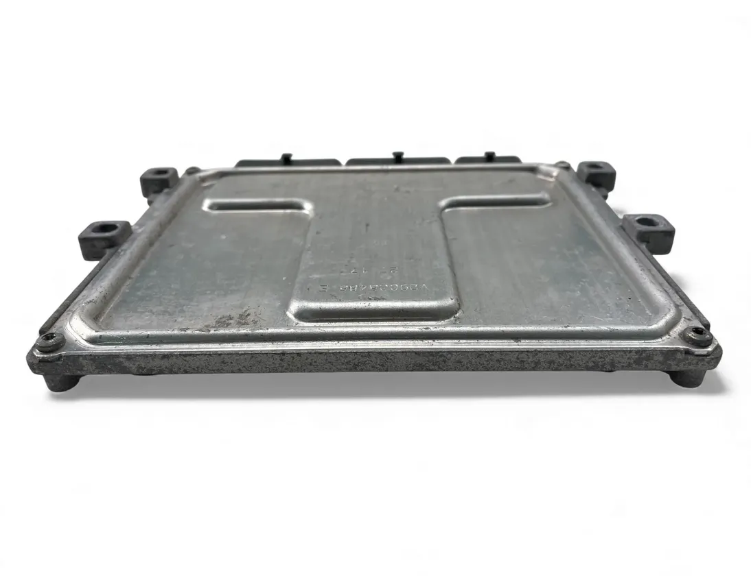 DACIA Sandero 2 generation (2013-2020) Engine Control Unit ECU 237109221R,237105499R 33100392