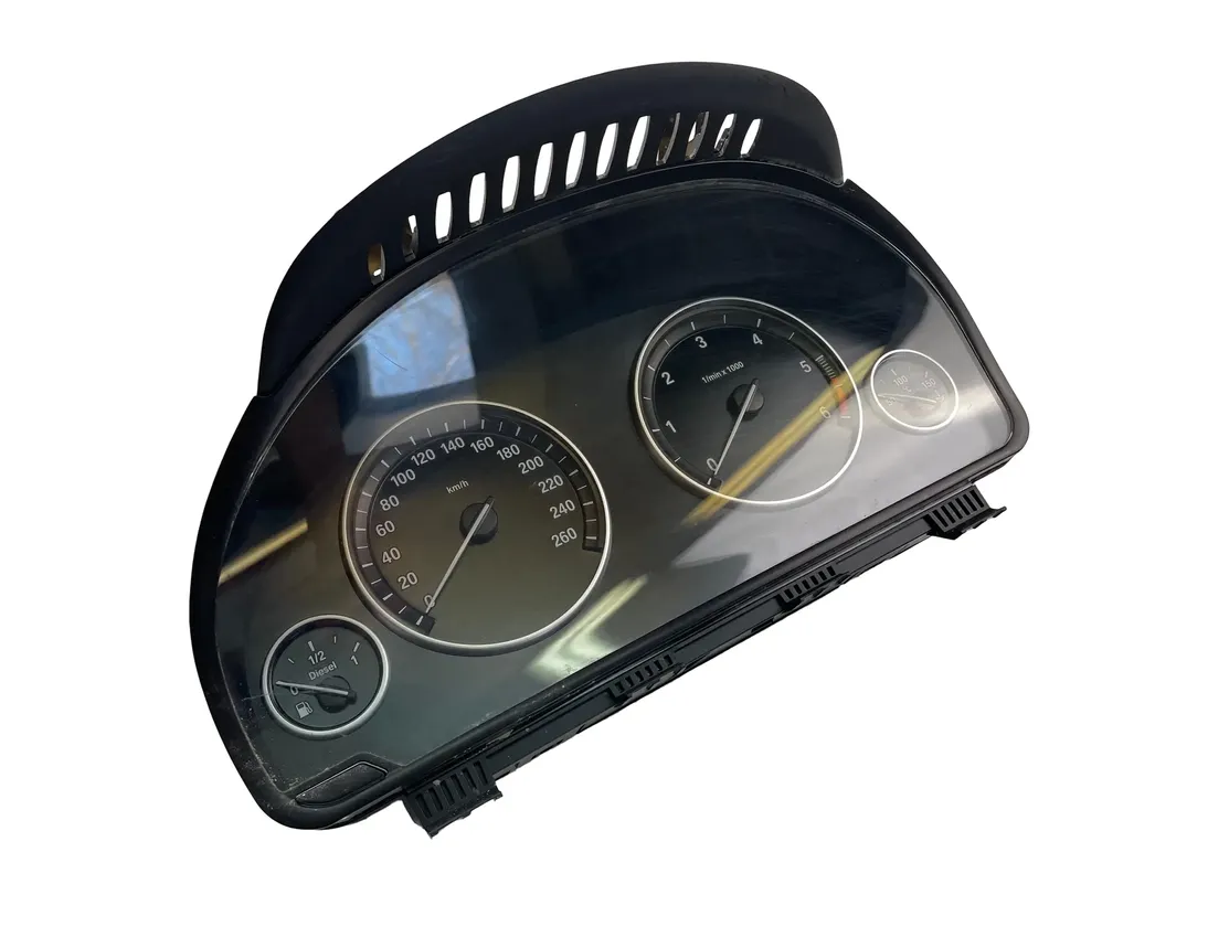 BMW 5 Series F10/F11 (2009-2017) Speedometer 9280483 35108341