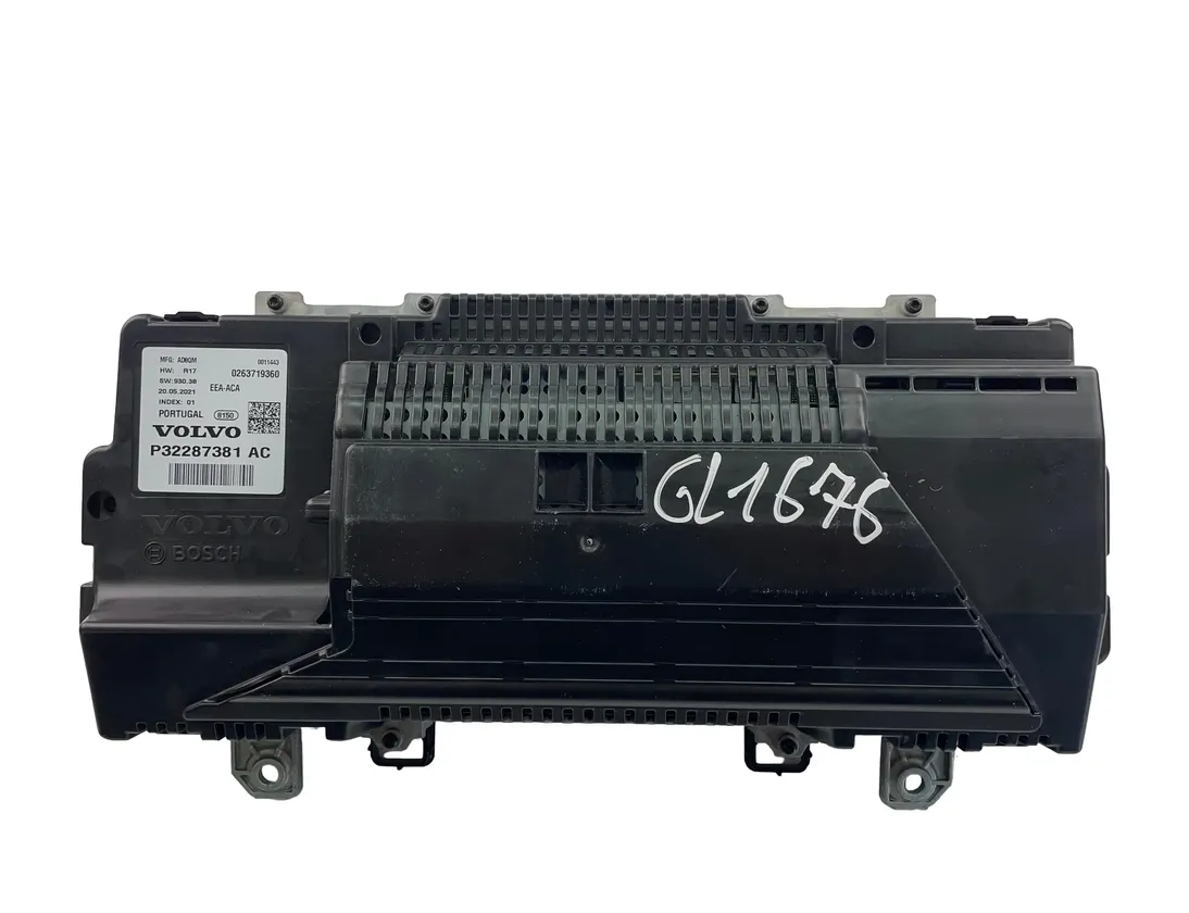 VOLVO S60 2 generation (2010-2020) Speedometer P32287381AC 35108346