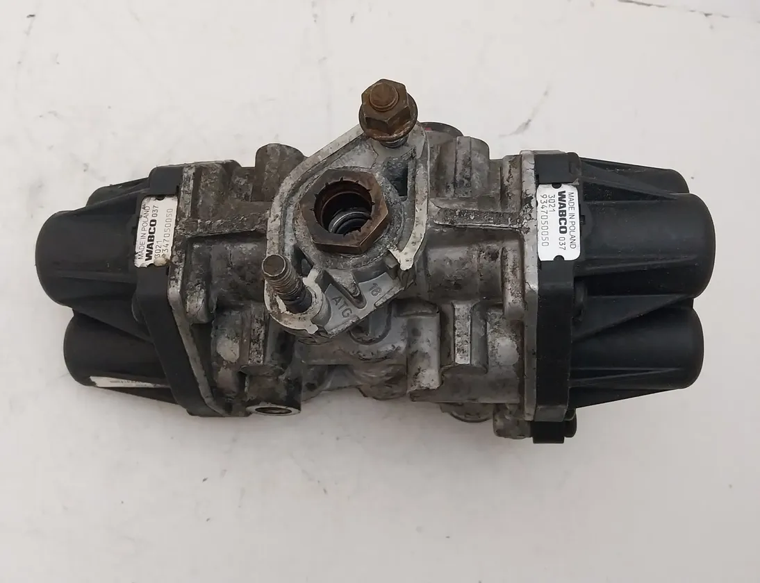 MERCEDES-BENZ ACTROS MP2 / MP3 (2002-present) Zawór bezpieczeństwa czterodrogowy A1111111111,ZGS111,WABCO037,onlyforspareparts,9347050050 21867208