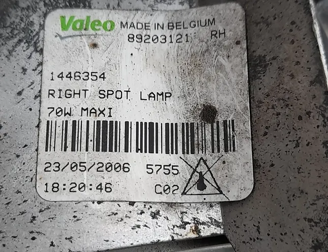 SCANIA P,G,R,T - series (2003-present) Front Right Fog Light 1446354,89210272,89203121 22277549