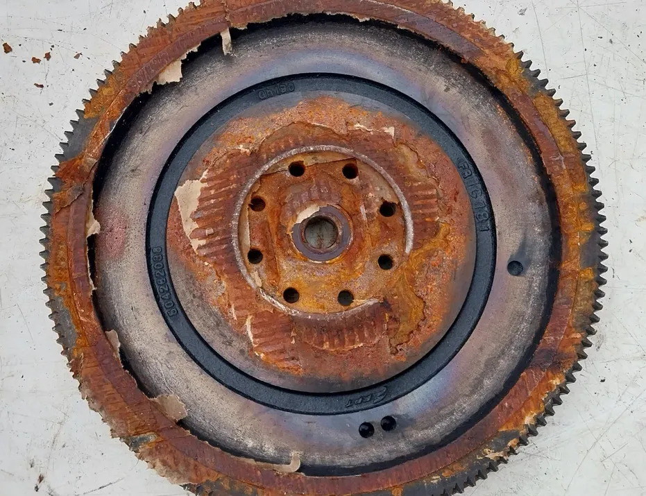 IVECO EuroCargo I-III (1991-2015) Flywheel 4896380,504262038 23840791