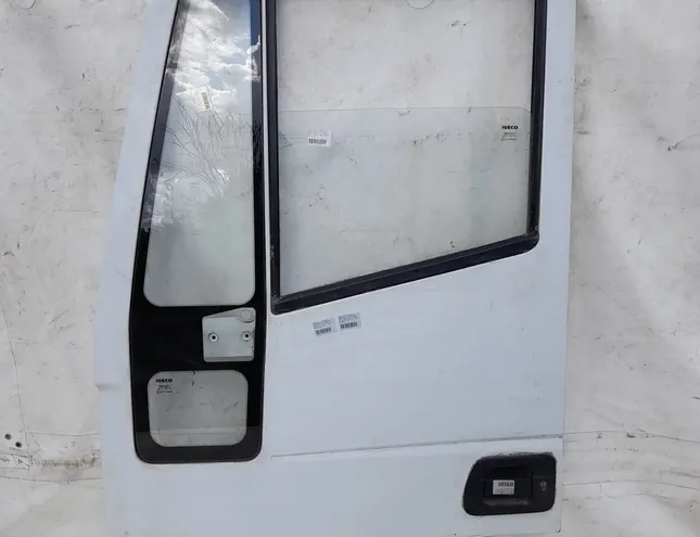 IVECO EuroCargo I-III (1991-2015) Przednie lewe drzwi 504034093 26010769