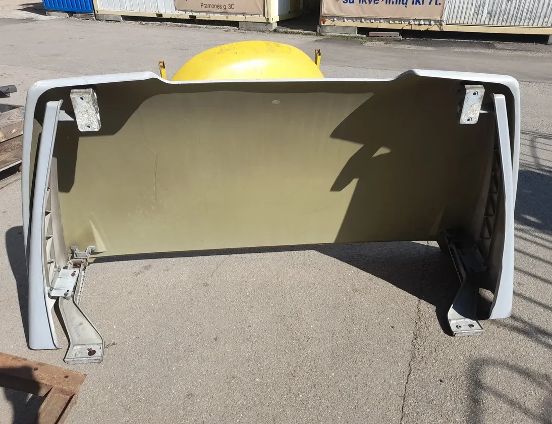 MERCEDES-BENZ ATEGO (1998-2004) Wewnętrzny spojler dachowy A9737901944,9737901944,A9737900065,A9737900065,9737900065,A9737900365,A9737900365,9737900365,A9737901944 26253406