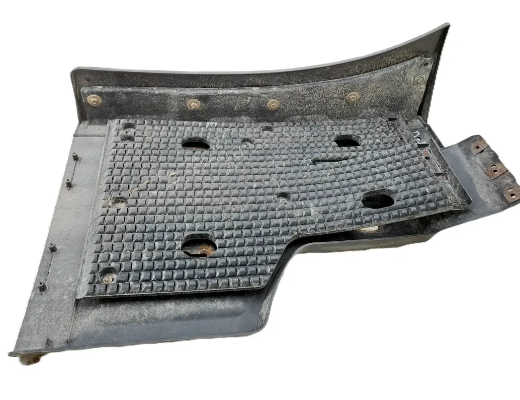 MERCEDES-BENZ ACTROS MP4 (2011-present) Przedni prawy błotnik A9608813403,9608813403,A9608814905,9608814905,A9608816903,9608816903,A9608813403 30740054