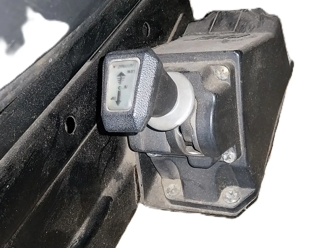 MERCEDES-BENZ ACTROS MP4 (2011-present) Przednie lewe siedzenie A9609101704,A9609101704,9609101704,A9606601840,A9606601840,9606601840,A0048606785,AEU621721500,E40640160 33078894