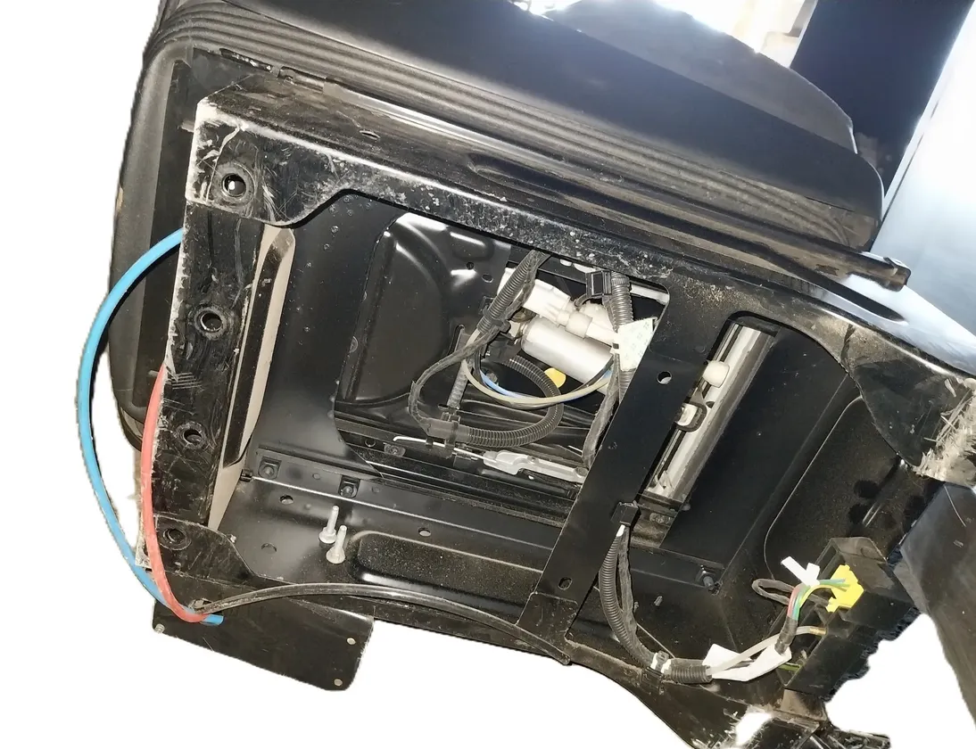 MERCEDES-BENZ ACTROS MP4 (2011-present) Przednie lewe siedzenie A9609101704,A9609101704,9609101704,A9606601840,A9606601840,9606601840,A0048606785,AEU621721500,E40640160 33078894