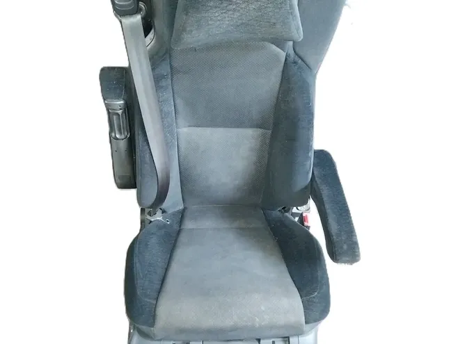 MERCEDES-BENZ ACTROS MP4 (2011-present) Przednie prawe siedzenie A9606601840,A9606601840,9606601840,A9609101704,A9609101704,9609101704,E80616599 33090783