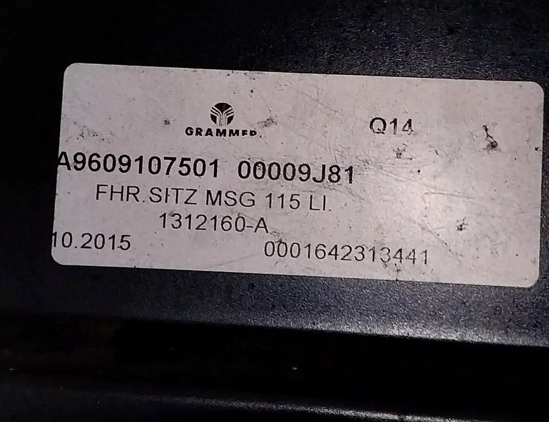 MERCEDES-BENZ ACTROS MP4 (2011-present) Przednie lewe siedzenie A9609107501,A9609107501,9609107501,A9606601840,A9606601840,9606601840,MSG115/933GHV,1312160A,A0058602085,A0058602085,0058602085,TRW34084880,E80616599 33689366