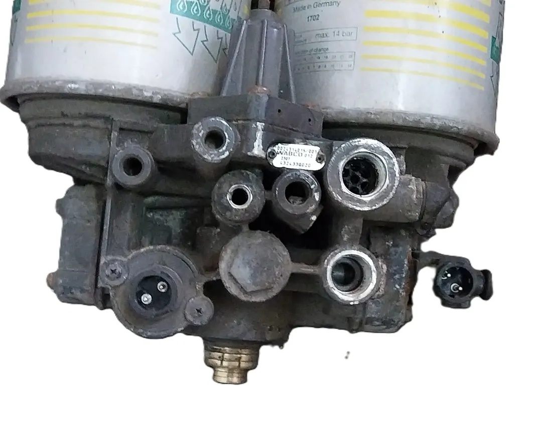 MERCEDES-BENZ ACTROS MP2 / MP3 (2002-present) Obudowa osuszacza A0024314015,A0024314015,0024314015,4324330020 33912756