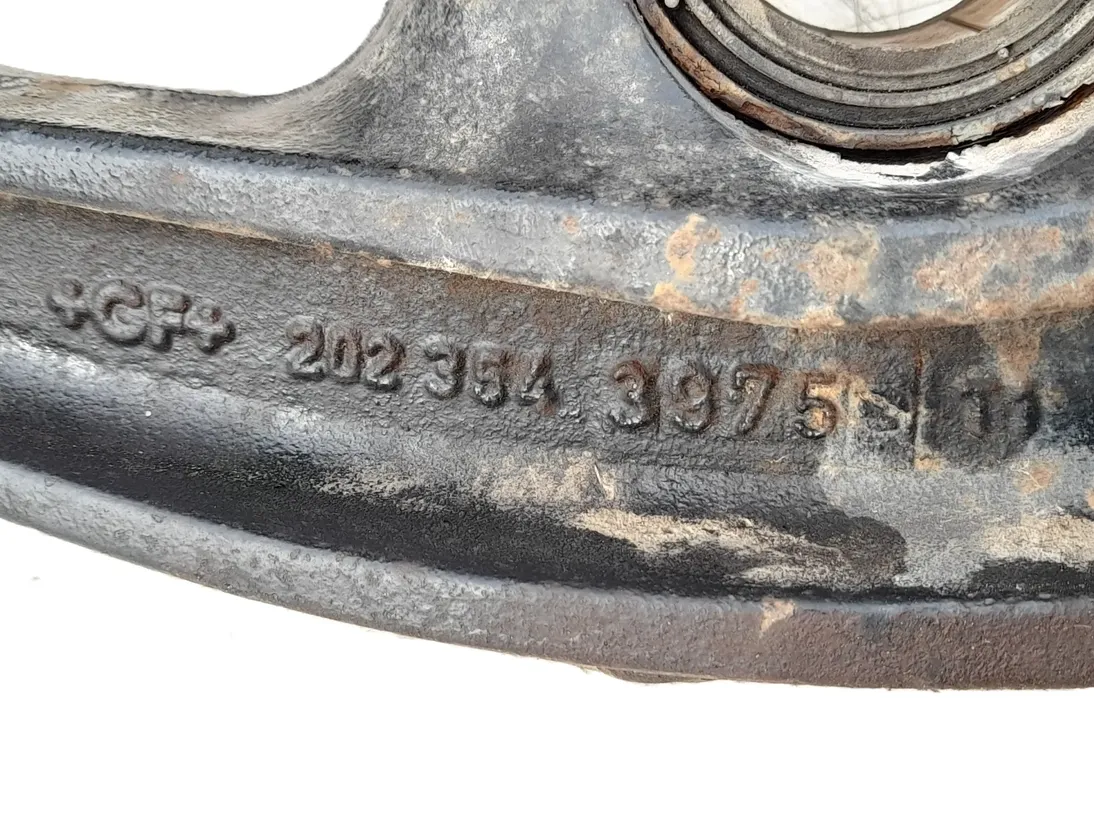 MAN TGX (2007-present) Wspornik schodkowy 81436303200,81.43630-3200,81.43718-3047,81437183047 34904926