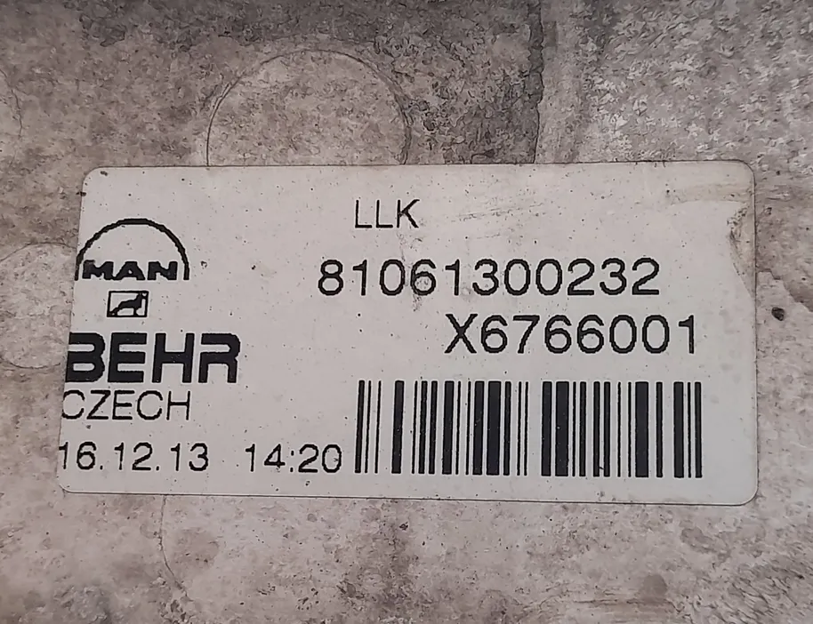 MAN TGX (2007-present) Chłodnica intercoolera 81061300232,81.06130-0232,X6766001 34858000
