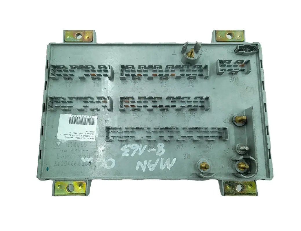 MAN L 2000 (1993-present) Skrzynka bezpiecznikowa 81254446060,81.25444.6060,896055,81254446060 34225056