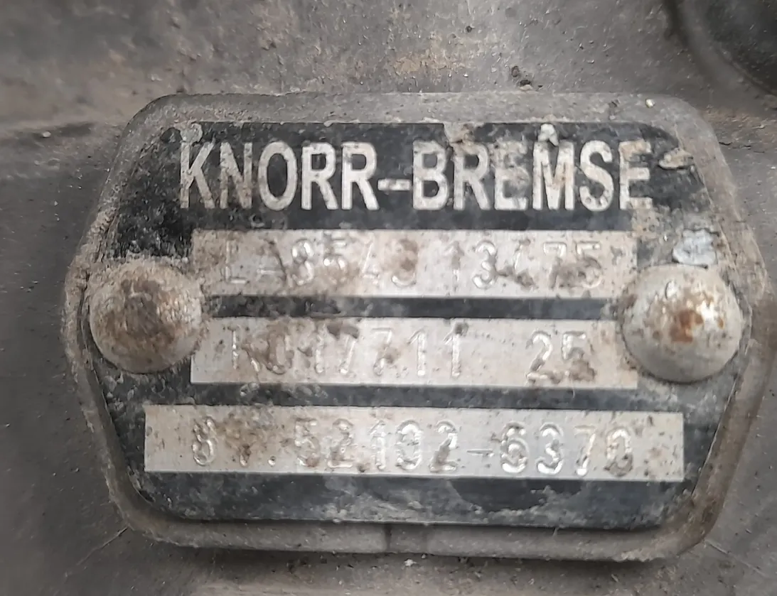 MAN TGX (2007-present) Dehumidifier housing 81521026370,81.52102-6370 34831414