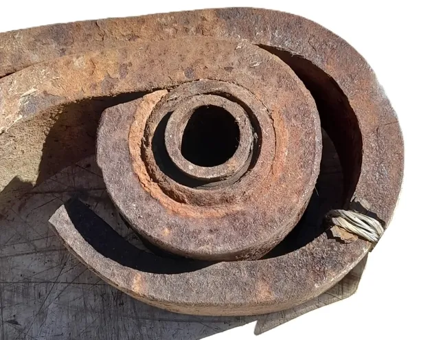 SCANIA P,G,R,T - series (2003-present) Sprężyna piórowa tylna prawa 1421061,1425510,110x10x4.5 35042429