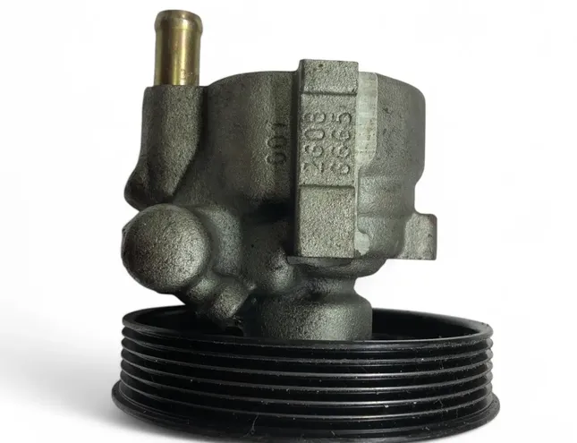 RENAULT Clio 2 generation (1998-2013) Pompa wspomagania układu kierowniczego 8200059051 29957521