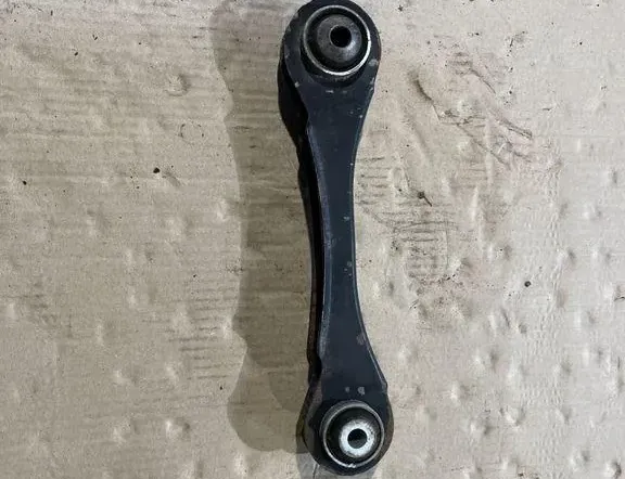 BMW 1 Series F20/F21 (2011-2020) Tylne lewe ramię 6792517 33969309