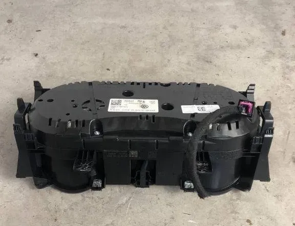 VOLKSWAGEN Passat B7 (2010-2015) Speedometer 3G0920751A 31949069