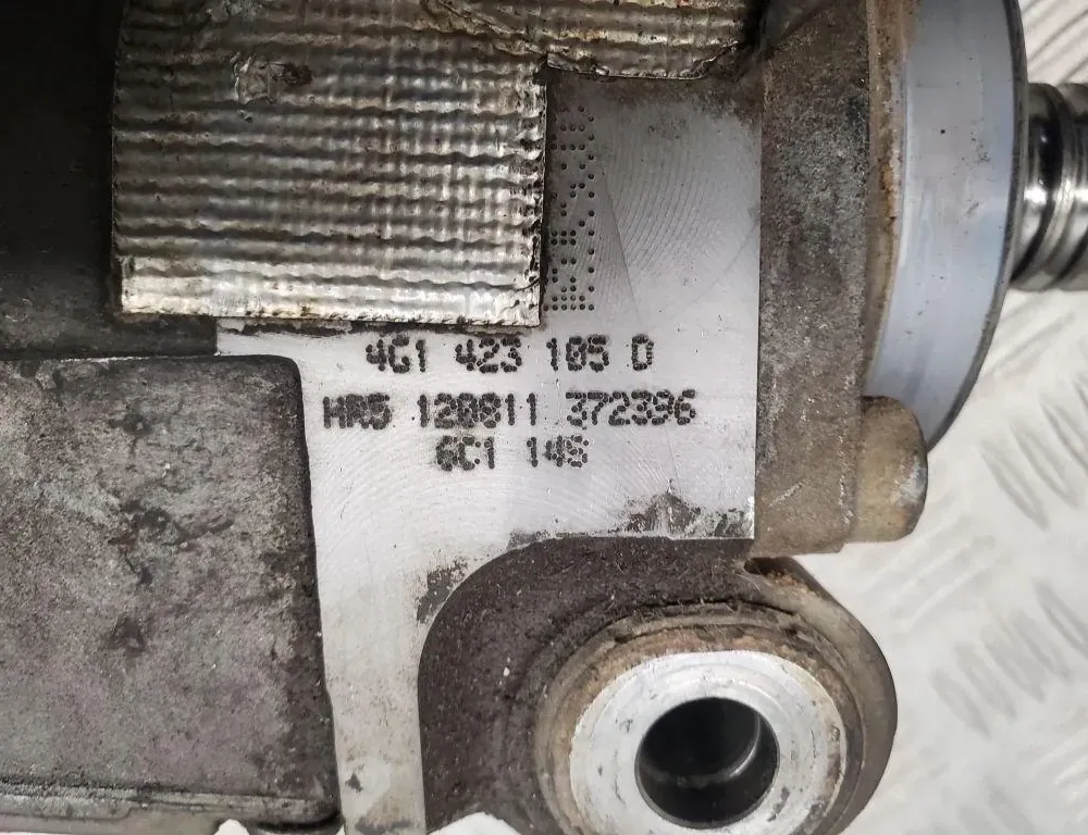 AUDI A6 C6/4F (2004-2011) Drążek kierowniczy 4G1423105D,4G0909144K 33443050