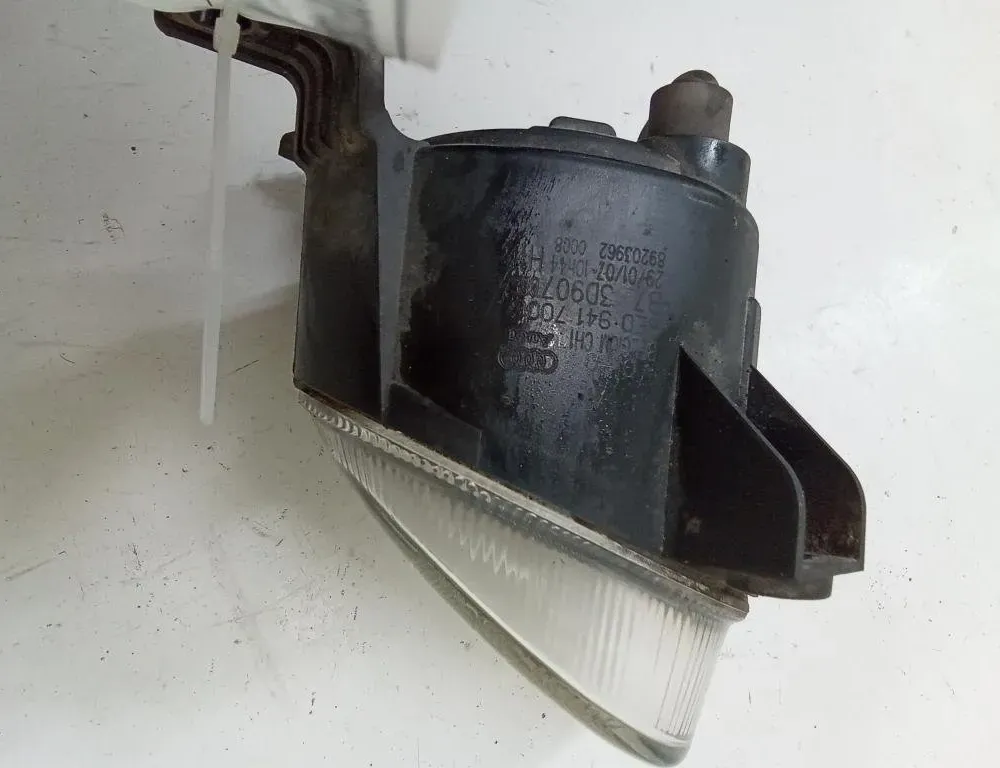 AUDI A3 8P (2003-2013) Przednie prawe światło przeciwmgielne 8E0941700C 30709008