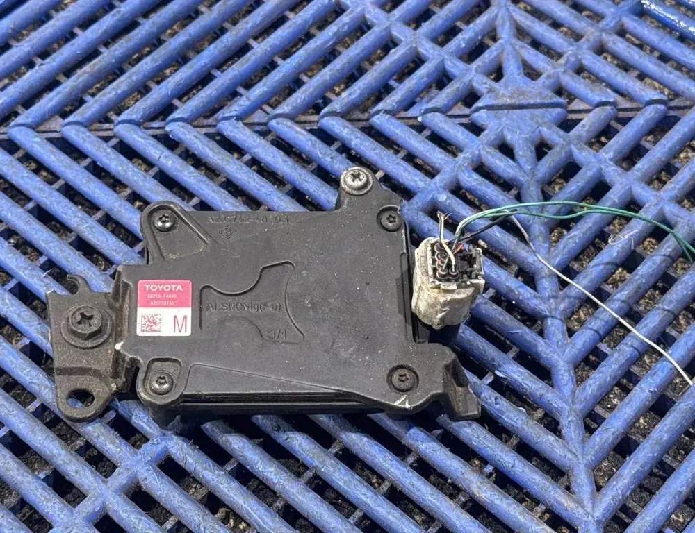 TOYOTA C-HR 1 generation (2016-2023) Distronic 88210F4040,A2C738165 34771762