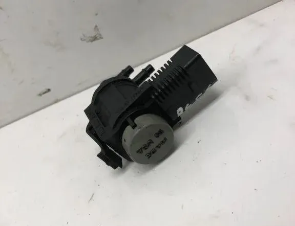 AUDI A6 C6/4F (2004-2011) Solenoid Valve 1K0906283A,M027E,1J0906283B,1K0906283,1J0906283C 32208822