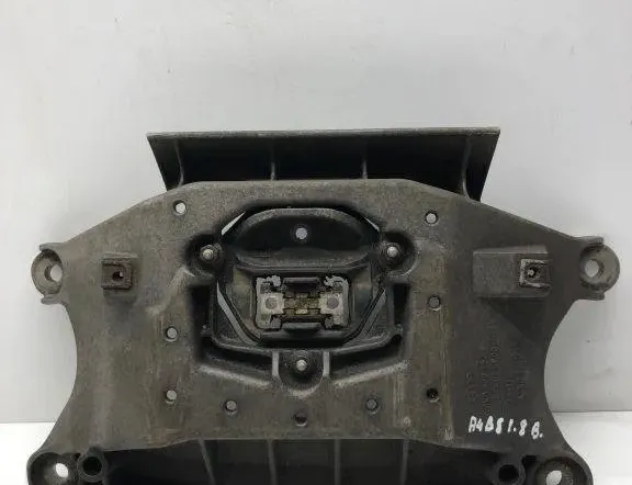 AUDI A4 B8/8K (2011-2016) Gearbox Mount Bracket 8K0399263T,40817071 32210775