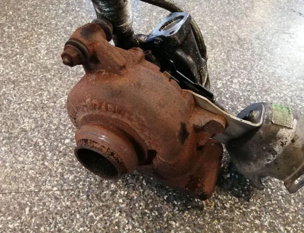 CITROËN C5 2 generation (2008-2017) Turbosprężarka 9682778680 35109214