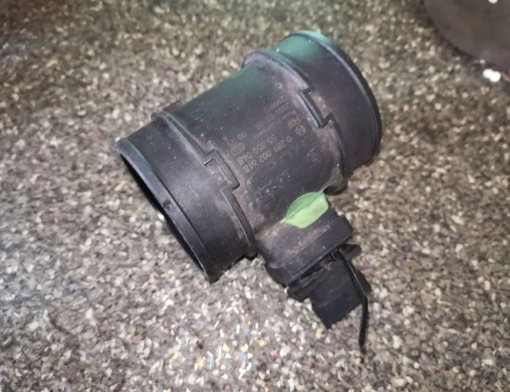 OPEL Astra H (2004-2014) Mass Air Flow Sensor MAF 0281002618 33867524