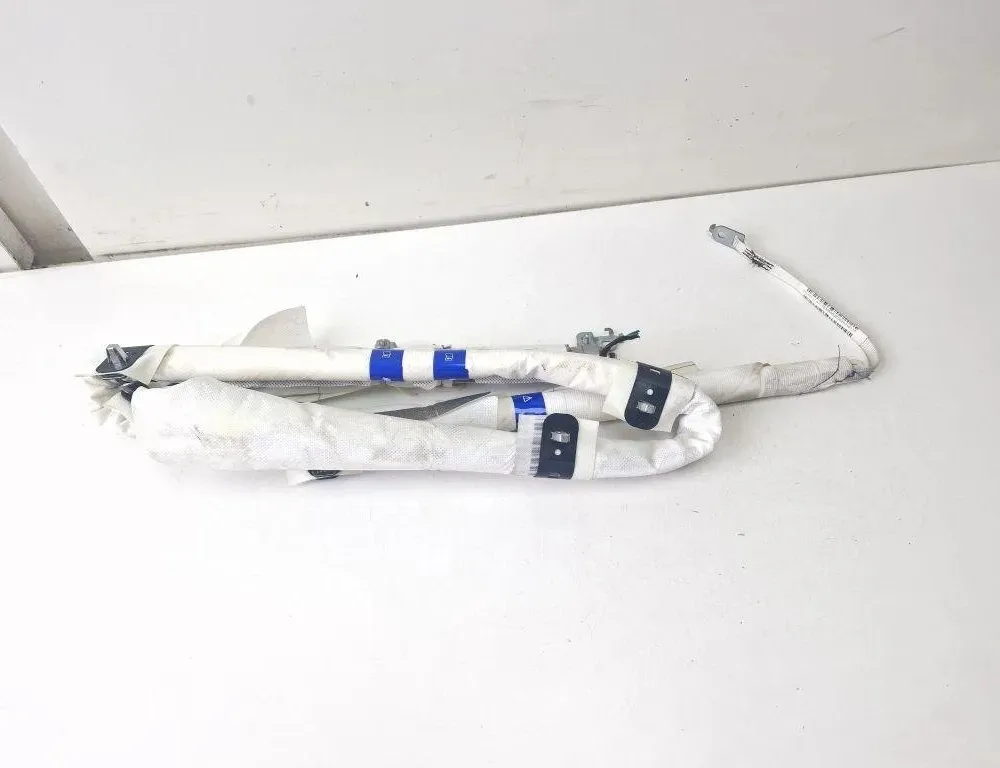 AUDI A4 B5/8D (1994-2001) Right Side Roof Airbag SRS 8K0880742D 31242421