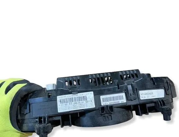 MERCEDES-BENZ C-Class W205/S205/C205 (2014-2023) Speedometer A2049004308 34573257