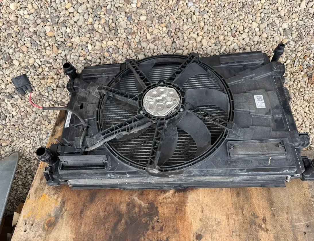 SKODA Karoq 1 generation (2017-2024) Cooling Parts 5q0121251gd,5q0121203dq 34857904