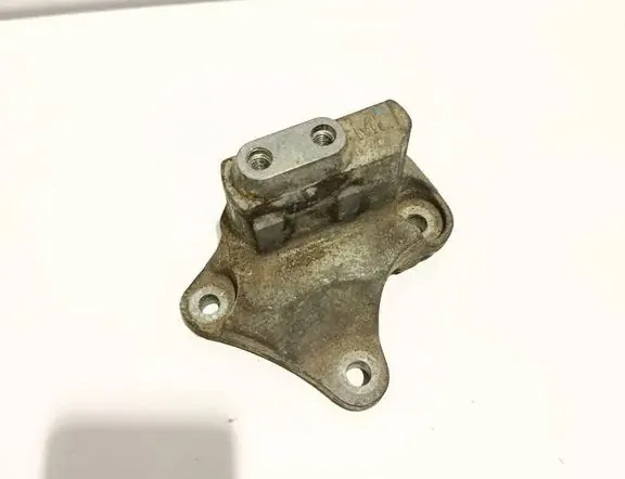 PEUGEOT Expert 3 generation (2017-2023) Front engine mount 9807981180 33264281