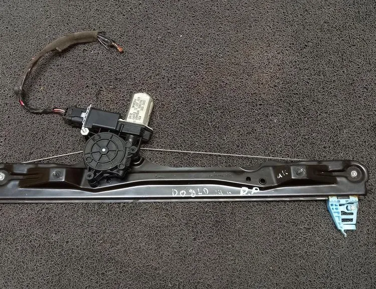 FIAT Doblo 2 generation (2009-2024) Front Right Door Window Regulator 1060766 33394269