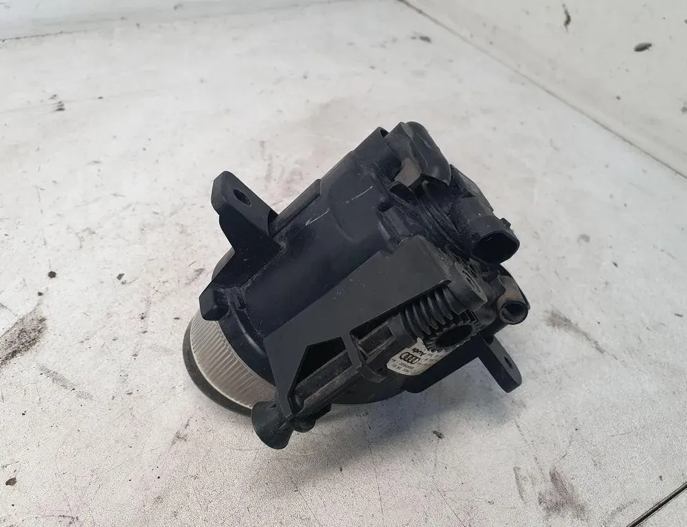 AUDI A4 B8/8K (2011-2016) Front Right Fog Light 8T0941700 34238809