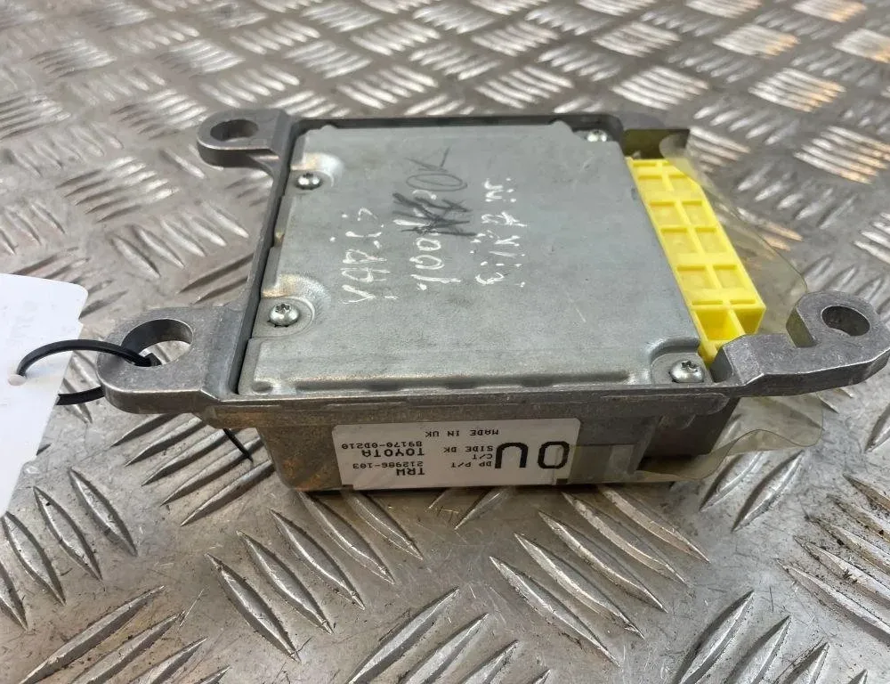 TOYOTA Yaris 2 generation (2005-2012) SRS Control Unit 891700D210,RQGSENS0P 31609299