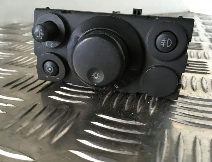 OPEL Astra H (2004-2014) Jednostka sterująca włącznikiem reflektorów 253544,03460320,13100136 21446136