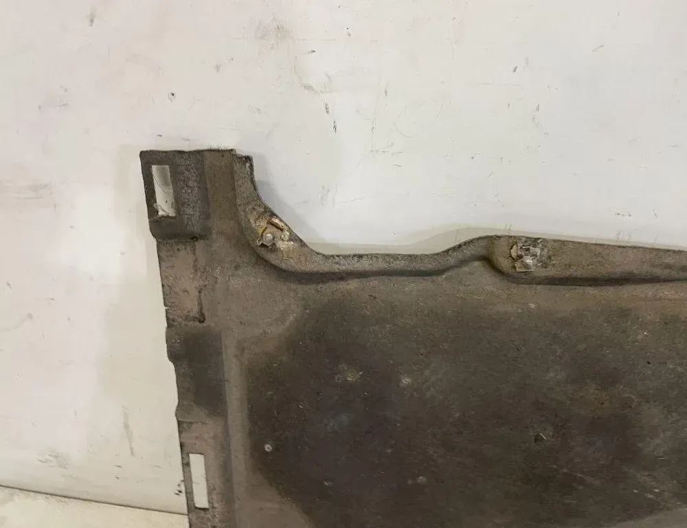 AUDI A6 allroad C7 (2012-2019) Rear Middle Bottom Protection 4G0825215B 30989965