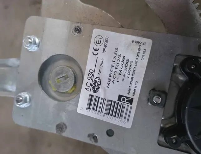 MERCEDES-BENZ ACTROS (1996-2002) Podnośnik szyby przednich prawych drzwi 10r022833,ac930,A0007200179 34283926