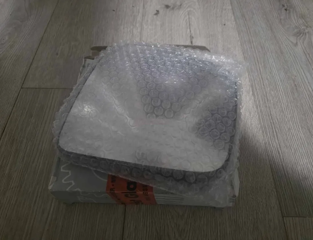 MERCEDES-BENZ ACTROS MP2 / MP3 (2002-present) Szkło lusterka przedniego prawego drzwi A0028113833 34145042