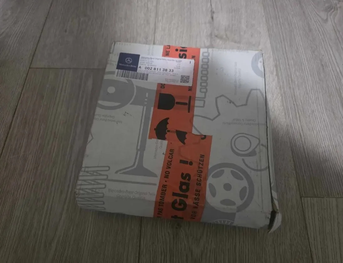 MERCEDES-BENZ ACTROS MP2 / MP3 (2002-present) Szkło lusterka przedniego prawego drzwi A0028113833 34145042